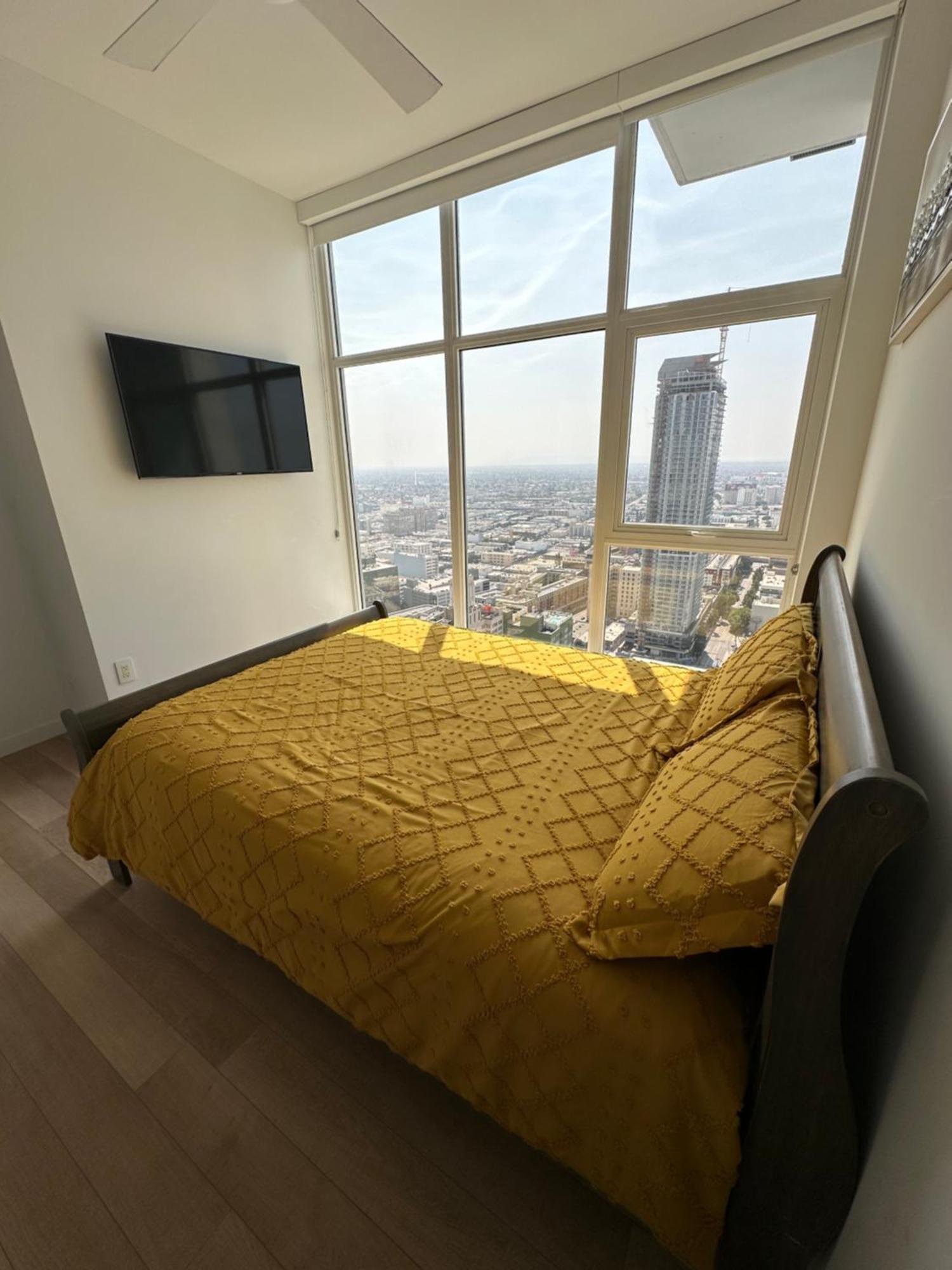 2br With Beautiful Views! * Los Angeles